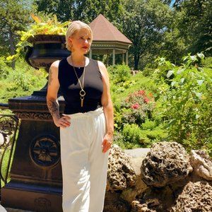 Meet your Posher, Stacey
